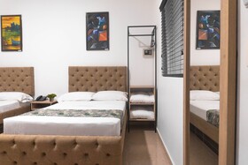 Hotel Central Plaza