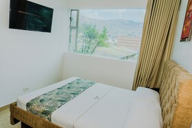 Hotel Central Plaza