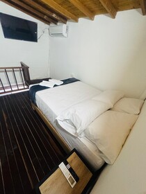 Hotel Estadio 80