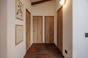 The Somos Flats Laureles