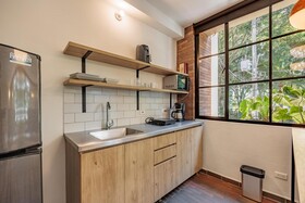 The Somos Flats Laureles