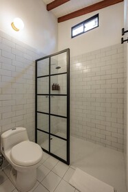 The Somos Flats Laureles