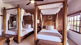 Casa San Carlos Lodge