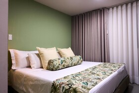 Kamaleb Farallones Hotel