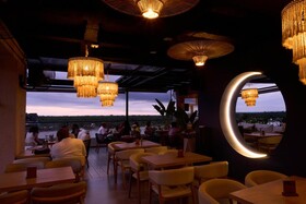 Kamaleb Farallones Hotel