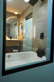 Kamaleb Farallones Hotel