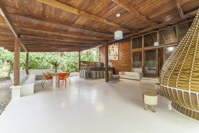 Casa Cerise