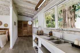 Sonora Jungle & Yoga Retreat