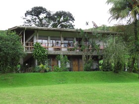 Hotel La Rana de Arenal