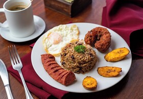 Buddha Hotel & Restaurant