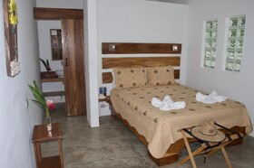 Buddha Hotel & Restaurant