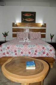 Buddha Hotel & Restaurant