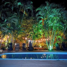 Buddha Hotel & Restaurant