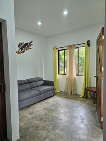 Buddha Hotel & Restaurant