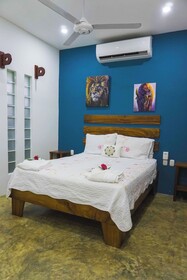 Buddha Hotel & Restaurant