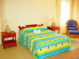 Catalinas Beach Suites