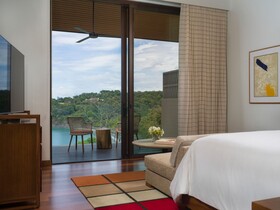 Four Seasons Resort Costa Rica at Peninsula Papagayo