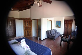 Hotel Villa Casa Blanca