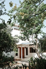 Salvatierra Beachfront Hotel