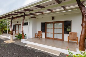 Salvatierra Beachfront Hotel