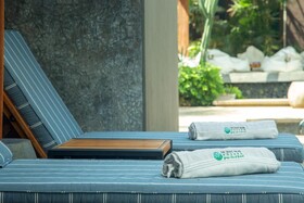 The Withe Palms Nosara Yoga Surf Hotel