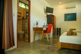 The Withe Palms Nosara Yoga Surf Hotel