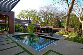 The Withe Palms Nosara Yoga Surf Hotel