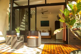 The Withe Palms Nosara Yoga Surf Hotel