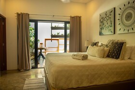 The Withe Palms Nosara Yoga Surf Hotel