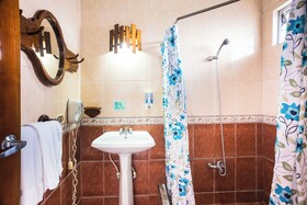 The Blue Suites Spa & Tours