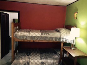 Hotel Sloth Backpackers