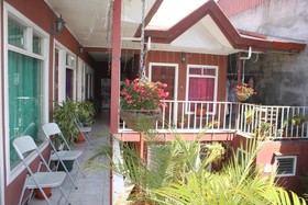 Hotel Sloth Backpackers