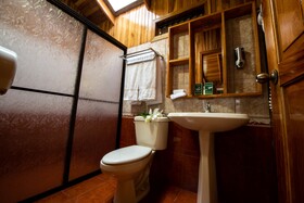 Los Pinos - Cabañas y Jardines