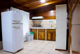 Los Pinos - Cabañas y Jardines