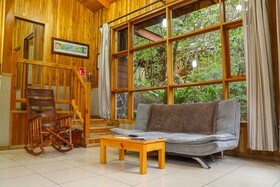 Los Pinos - Cabañas y Jardines