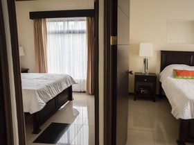 Suites & Villas Calathea