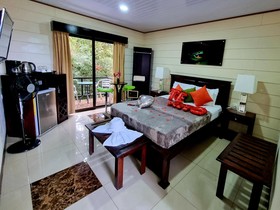 Suites & Villas Calathea
