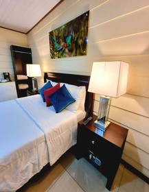 Suites & Villas Calathea