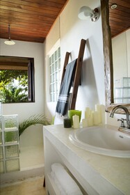 Tierra Magnifica an Intimate Resort