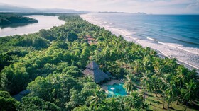 Clandestino Beach Resort