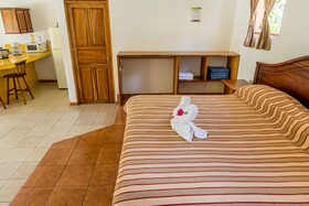 Villas Playa Hermosa Beach Hotel