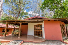 Villas Playa Hermosa Beach Hotel