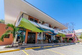 Villas Playa Hermosa Beach Hotel