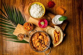 Curiol Boutique Hotel & Lounge