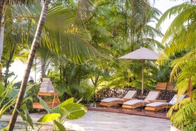 Arenas del Mar Beachfront & Rainforest Resort