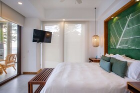 Arenas del Mar Beachfront & Rainforest Resort