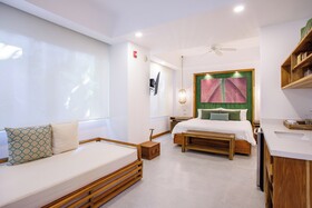 Arenas del Mar Beachfront & Rainforest Resort