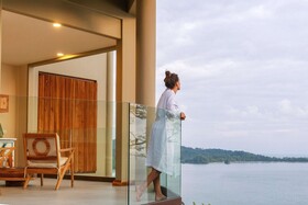 Arenas del Mar Beachfront & Rainforest Resort