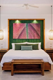 Arenas del Mar Beachfront & Rainforest Resort