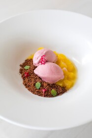 Arenas del Mar Beachfront & Rainforest Resort